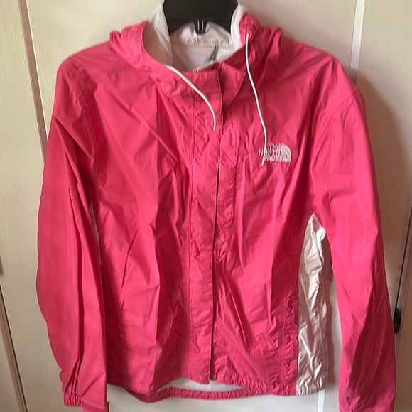 The North Face ABUK Pink Hyvent Rain Jacket size medium great condition - Picture 1 of 1